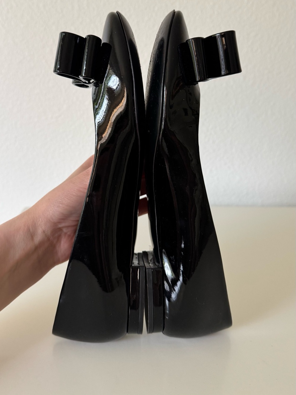 Kate Spade Black Patent Bow Flats 9 - Picture 3 of 9